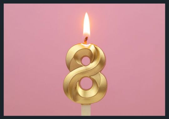 נר ספרה 8