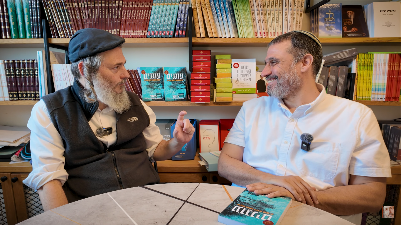 רן ובר ומשה שרון מדברים על הספר החדש של רן "עוגנים" וברקע ספרים